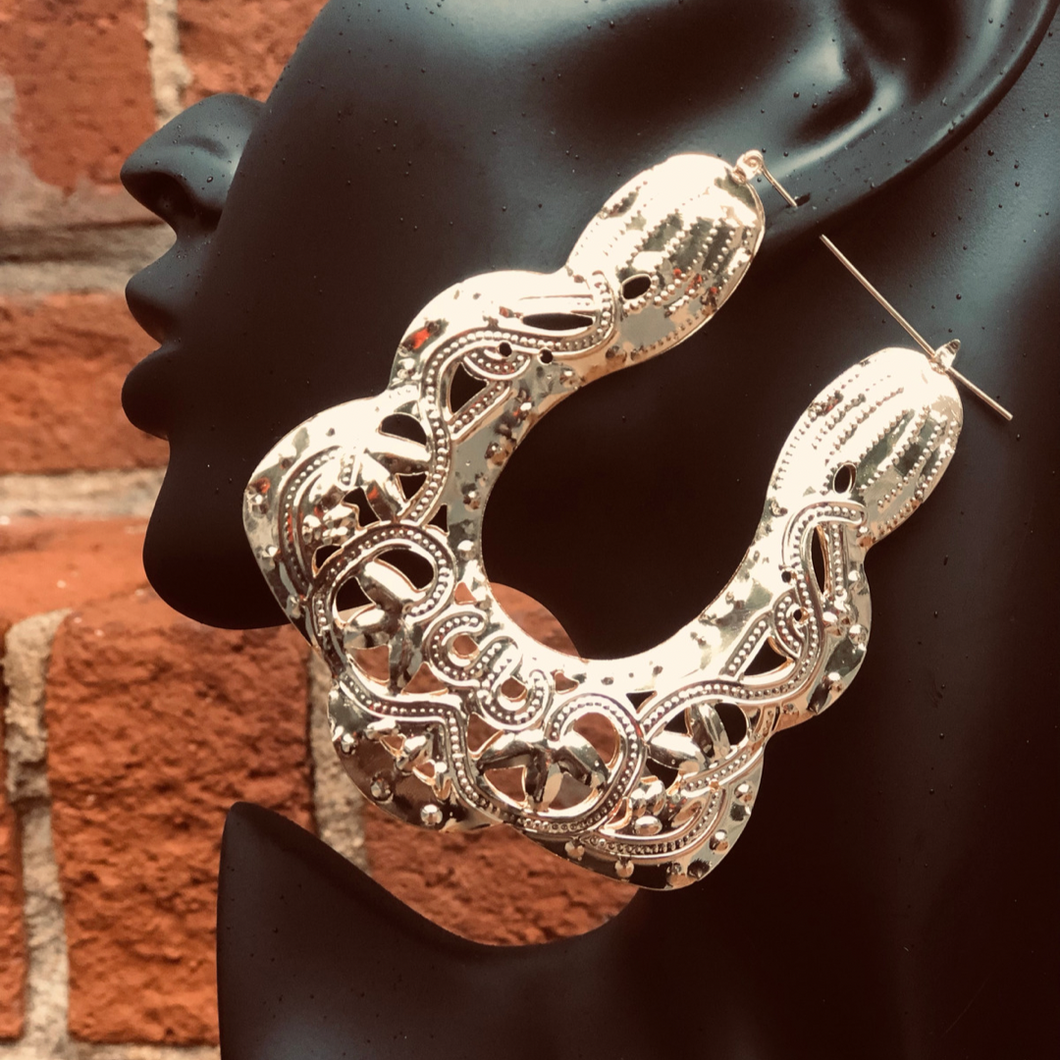 “Brandy” hoop earrings